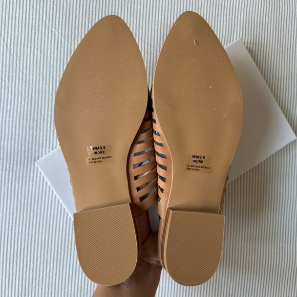 NWT Report Indre Tan Woven Mules - Picture 4 of 8